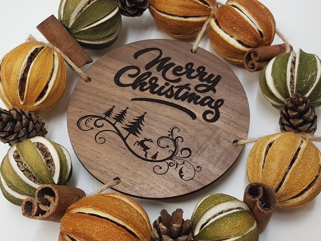 Scented Fruit Merry Christmas Wreath
