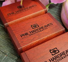 Load image into Gallery viewer, Redwood Mahogany Wooden Pebble USB Flash Drive Storage Pen + Flip-Box Photography Gift