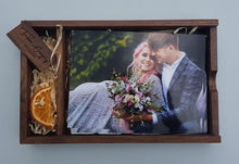 Load image into Gallery viewer, Walnut 7x5 Photography Presentation Box Logo Engraved USB by Impressions Laser Studio